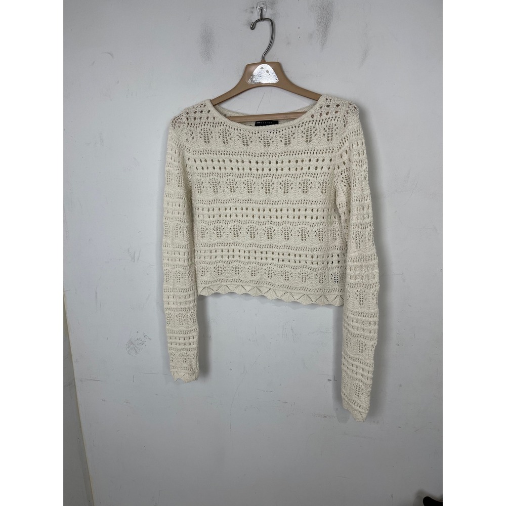 ASOS DESIGN Women Cream Pointelle Knit Cropped Sweater Scalloped Hem Small - Picture 2 of 9